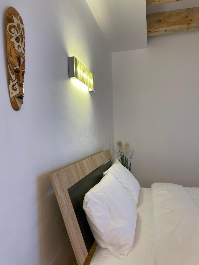 Savoya4 Old City Center Self Checkin Workspacestudio تيميشورا المظهر الخارجي الصورة