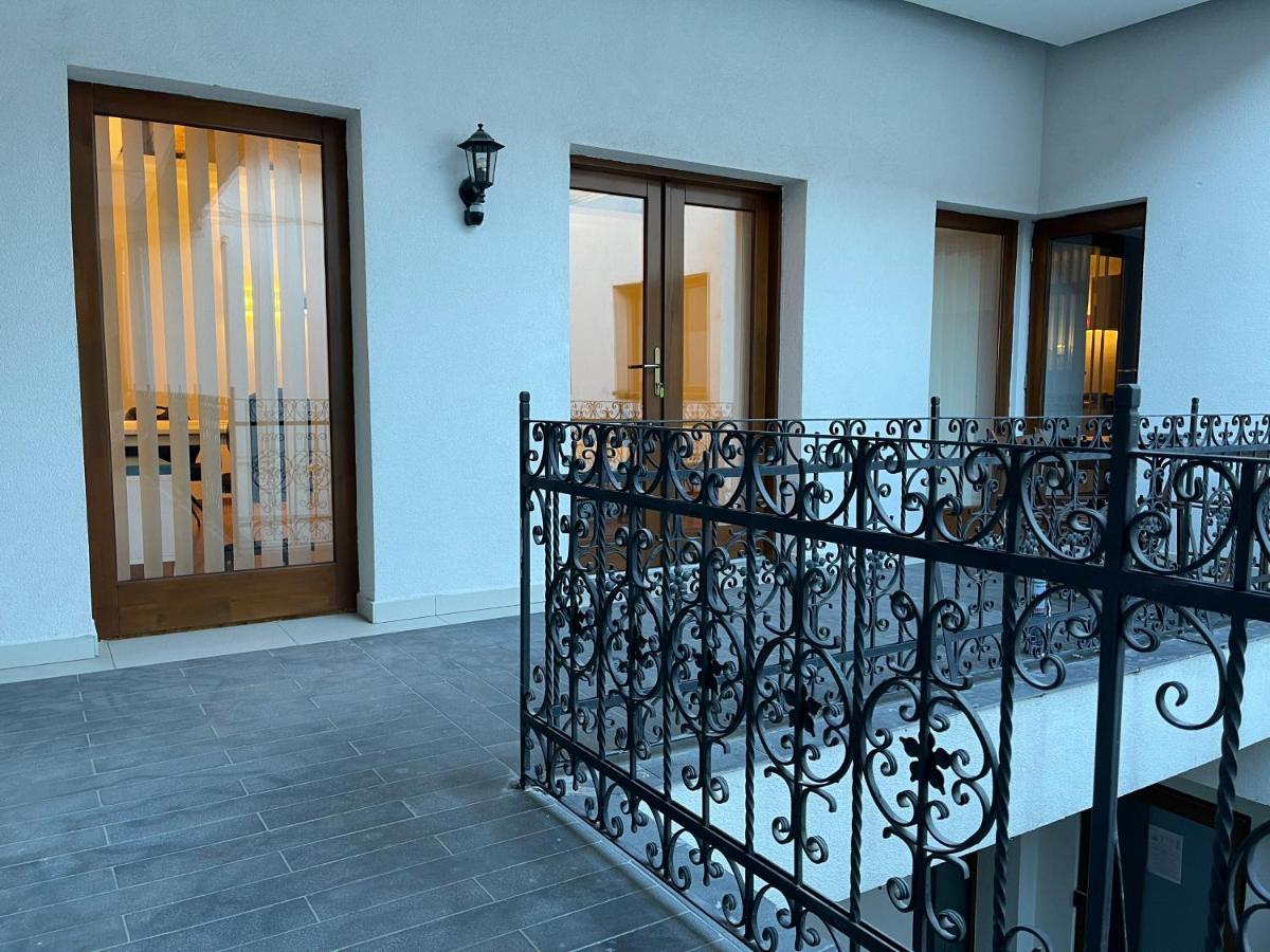 Savoya4 Old City Center Self Checkin Workspacestudio تيميشورا المظهر الخارجي الصورة